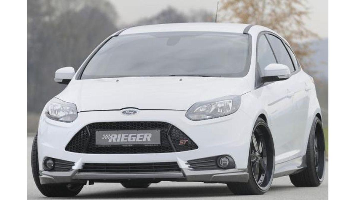 L%C3%A8vre+AV+en+ABS%2Flook+carbone+pour+Ford+Focus+3+ST+berline%2Fbreak